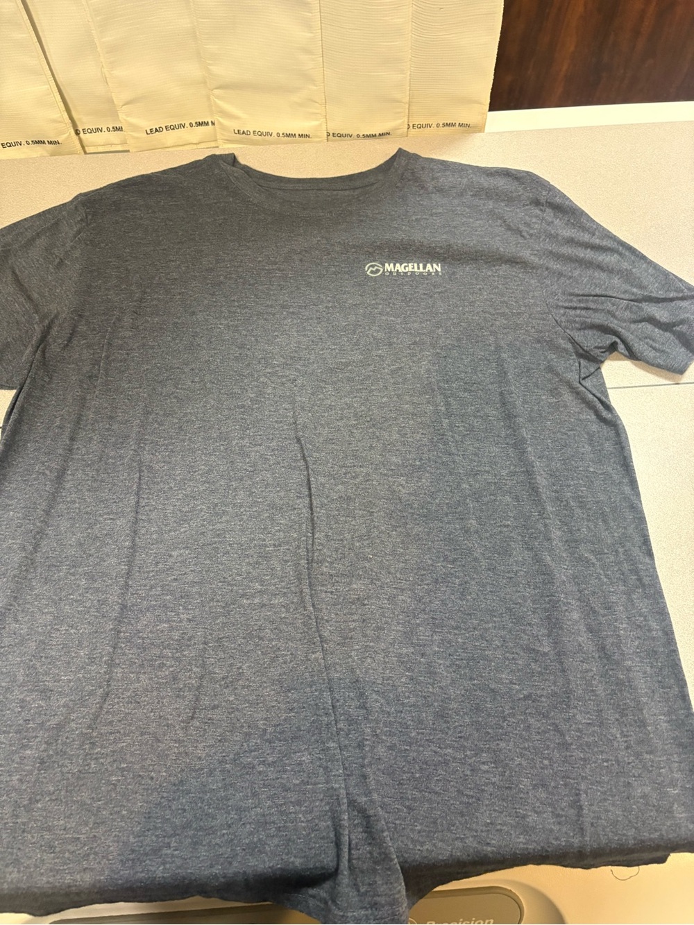 Magellan Outdoors Men's Heather Navy Short Sleeve Crew Tee